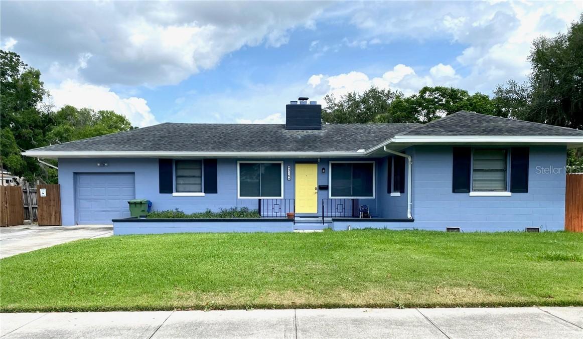 216 8th St., Winter Haven, FL 33880