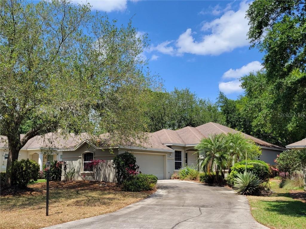 105 Jardin Ln., Winter Haven, FL 33884