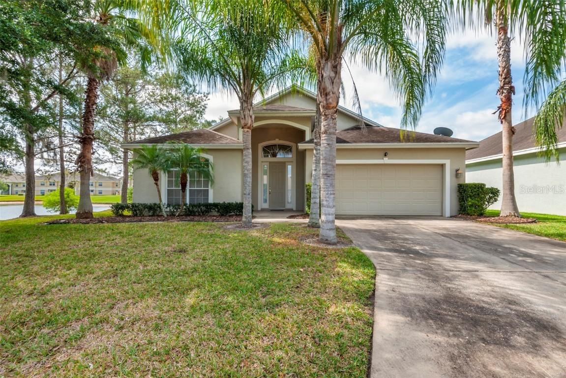 1819 Sandhill Ln., Winter Haven, FL 33884