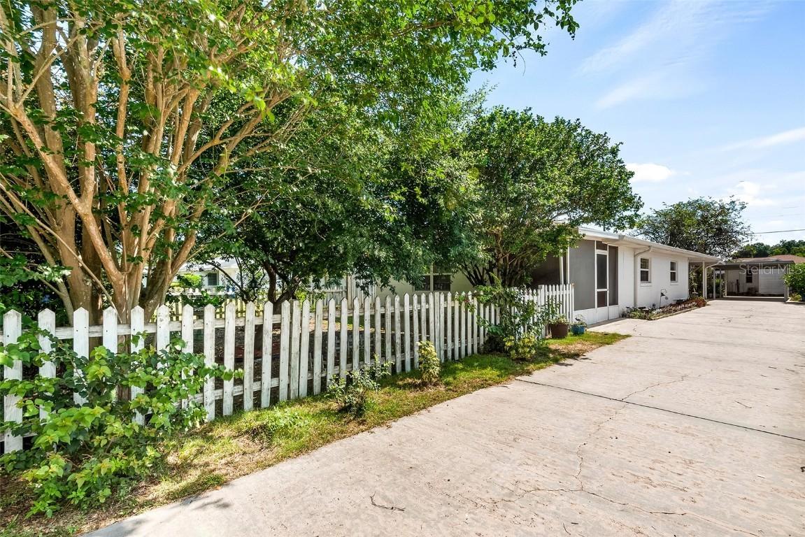 1912 17th St., Winter Haven, FL 33881