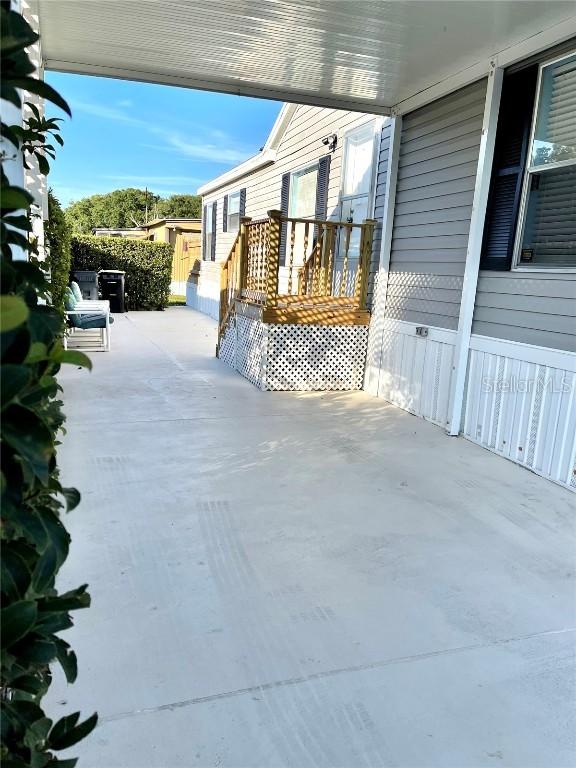 24 Holly Dr., Davenport, FL 33837