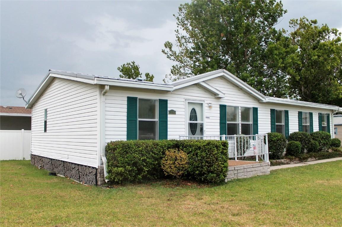 3590 Barrington Ave., Lakeland, FL 33801