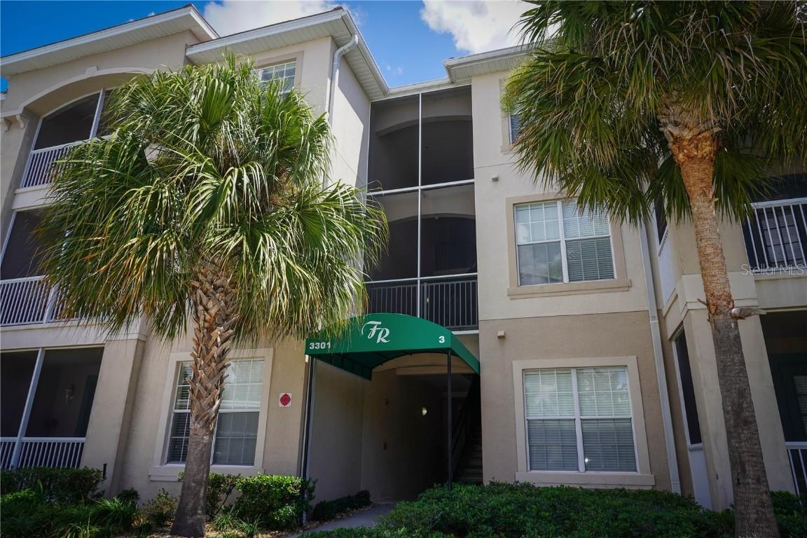 3301 Whitestone Cir. #301, Kissimmee, FL 34741