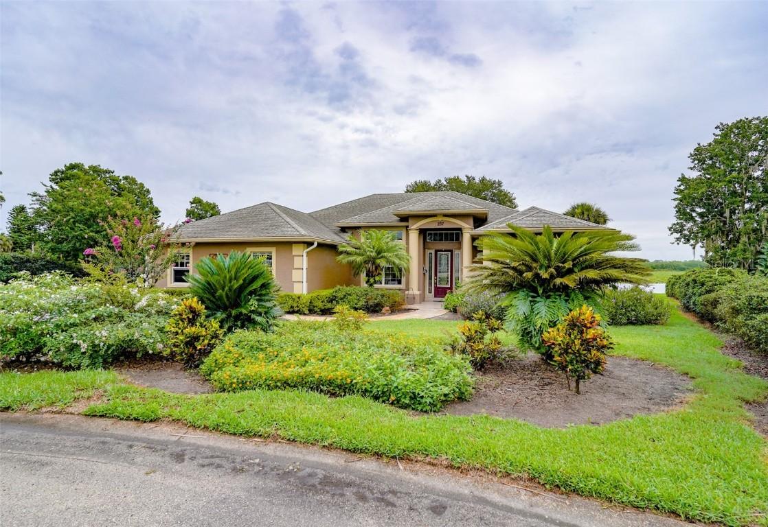 237 Kent Ct., Haines City, FL 33844