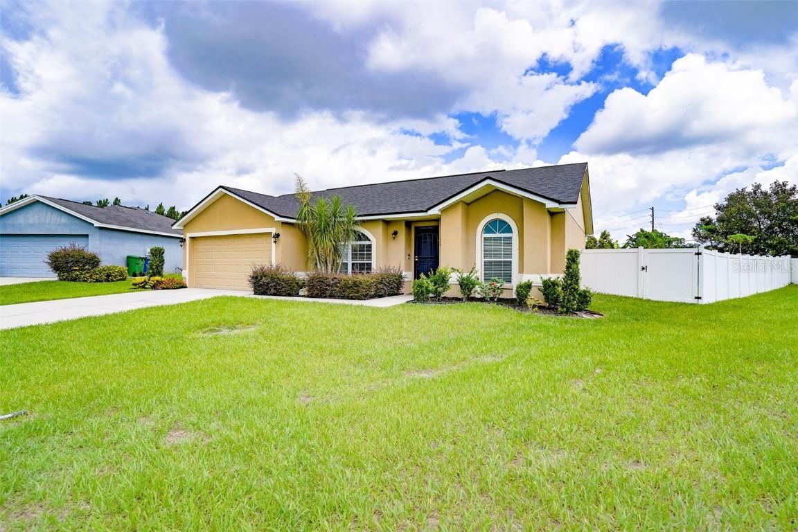 832 Overlook Grove Dr., Winter Haven, FL 33884