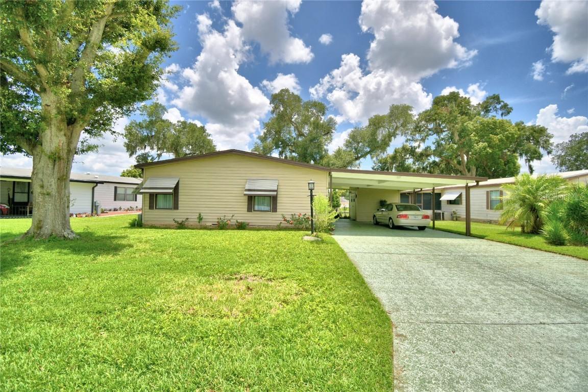 6106 Grand Oaks Dr., Winter Haven, FL 33884