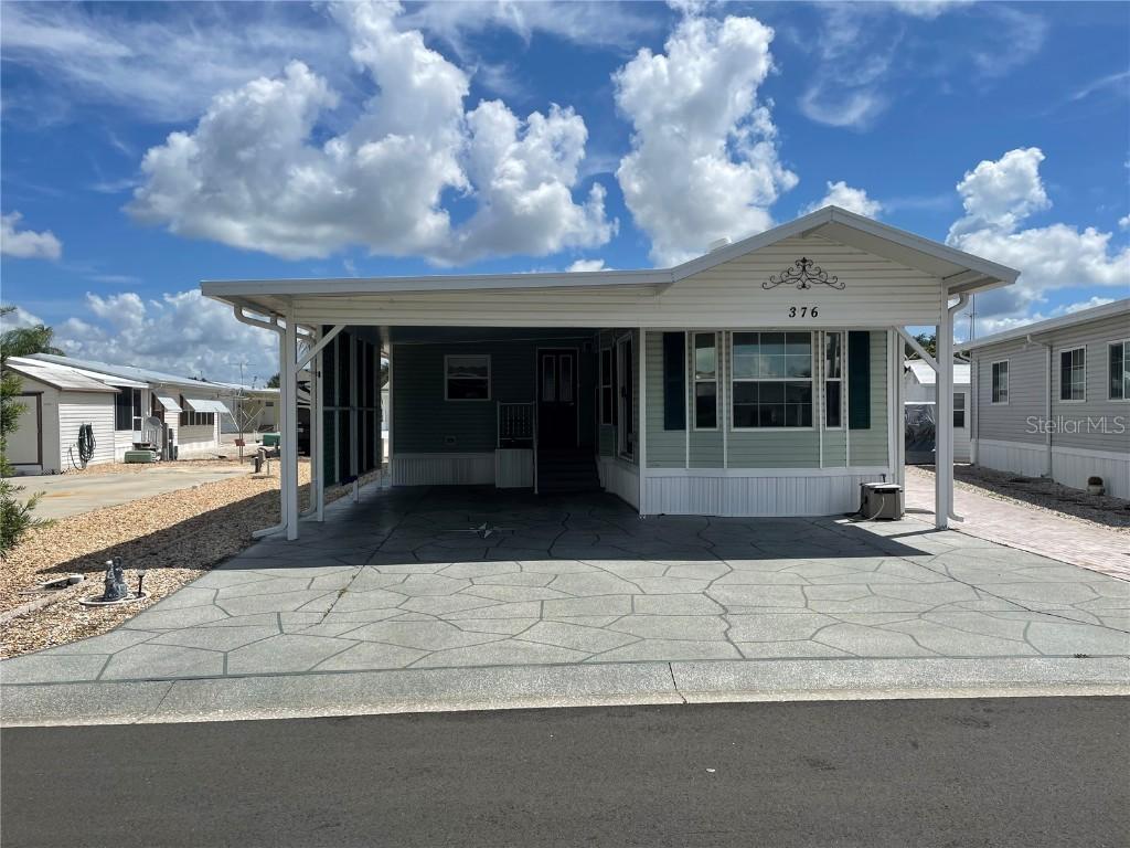 376 Pansy St., Davenport, FL 33837