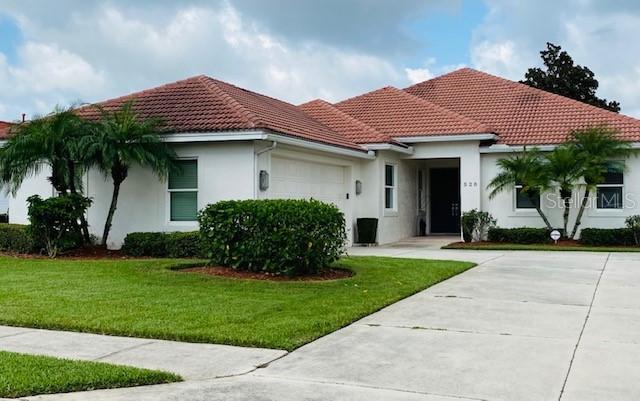 526 Clubhouse Dr., Lake Wales, FL 33898
