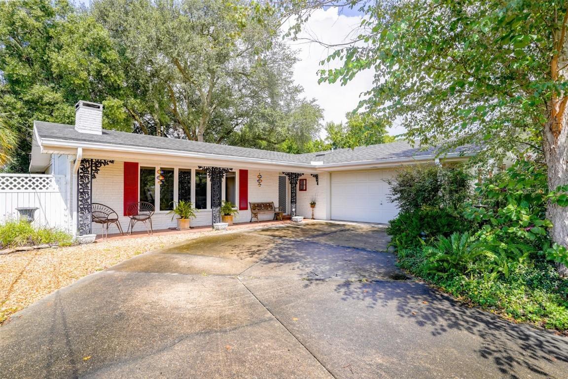 1833 5th St., Winter Haven, FL 33880