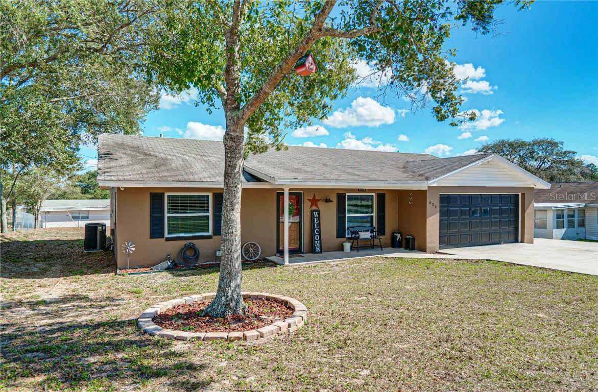 822 Brentwood Dr., Lake Wales, FL 33898
