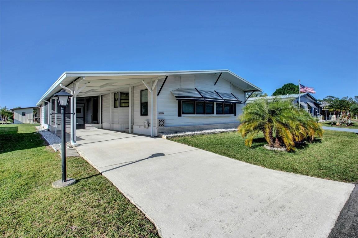 6469 Peppertree Path, Winter Haven, FL 33881