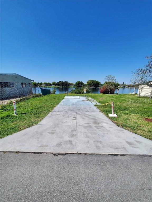 1303 Skyview Cove, Lakeland, FL 33801