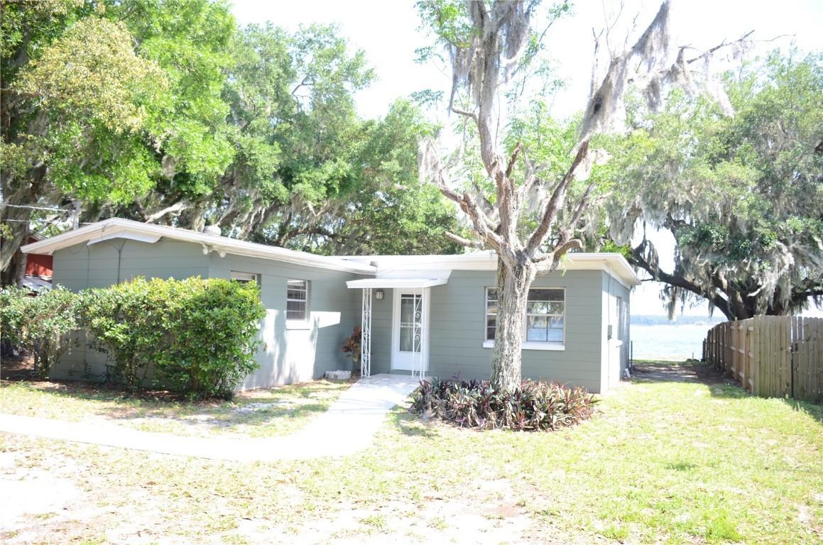 2024 Spirit Lake Rd., Winter Haven, FL 33880