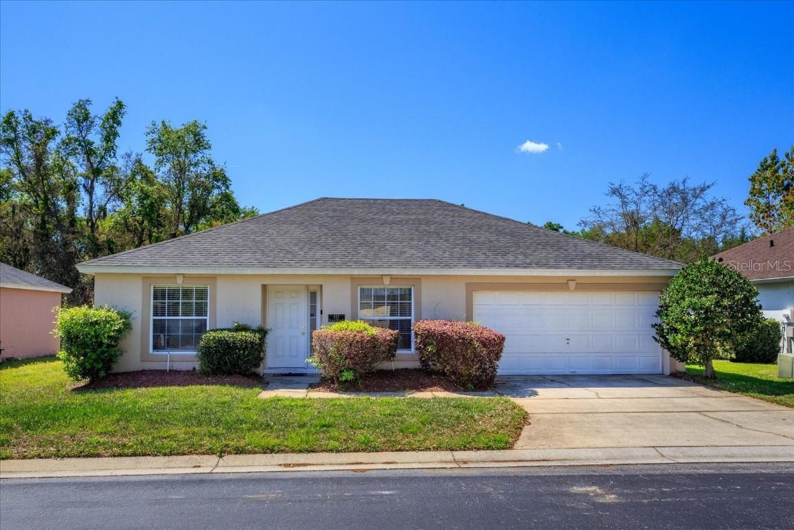 137 Paradise Woods Pl., Davenport, FL 33896