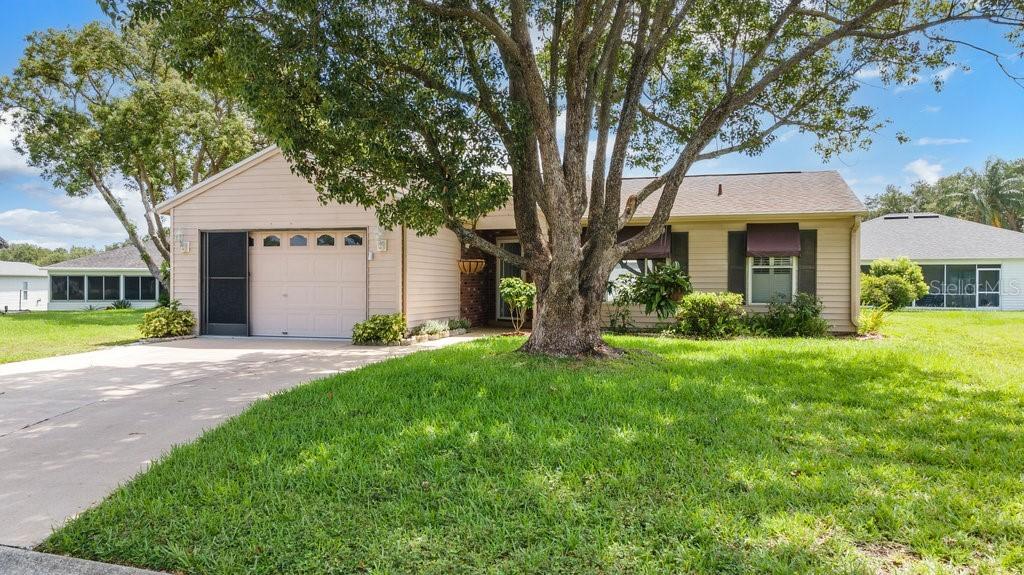 6051 Kittiwake Dr., Lakeland, FL 33809