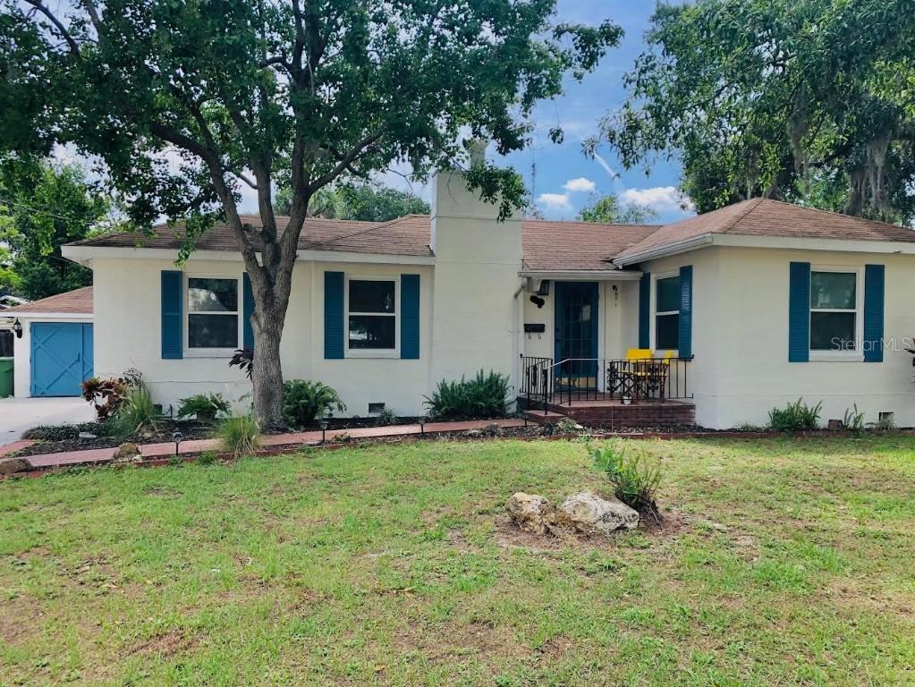 210 9th St., Winter Haven, FL 33880