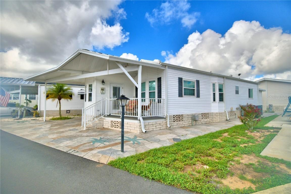 137 Jack Nicklaus Ln., Davenport, FL 33837