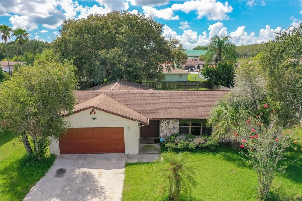 520 Bar Dr, Kissimmee, FL 34759