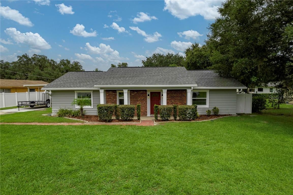 396 Coleman Dr., Winter Haven, FL 33884