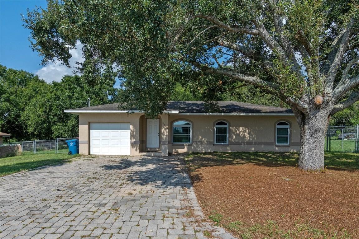 2468 Myrtle St., Haines City, FL 33844
