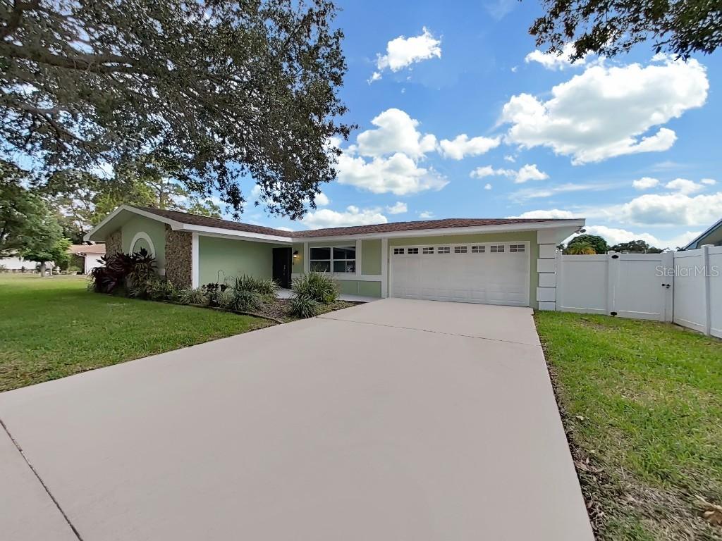 12963 88th Ave., Seminole, FL 33776
