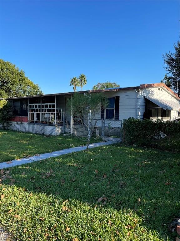503 Lazy Lake Dr., Lakeland, FL 33805