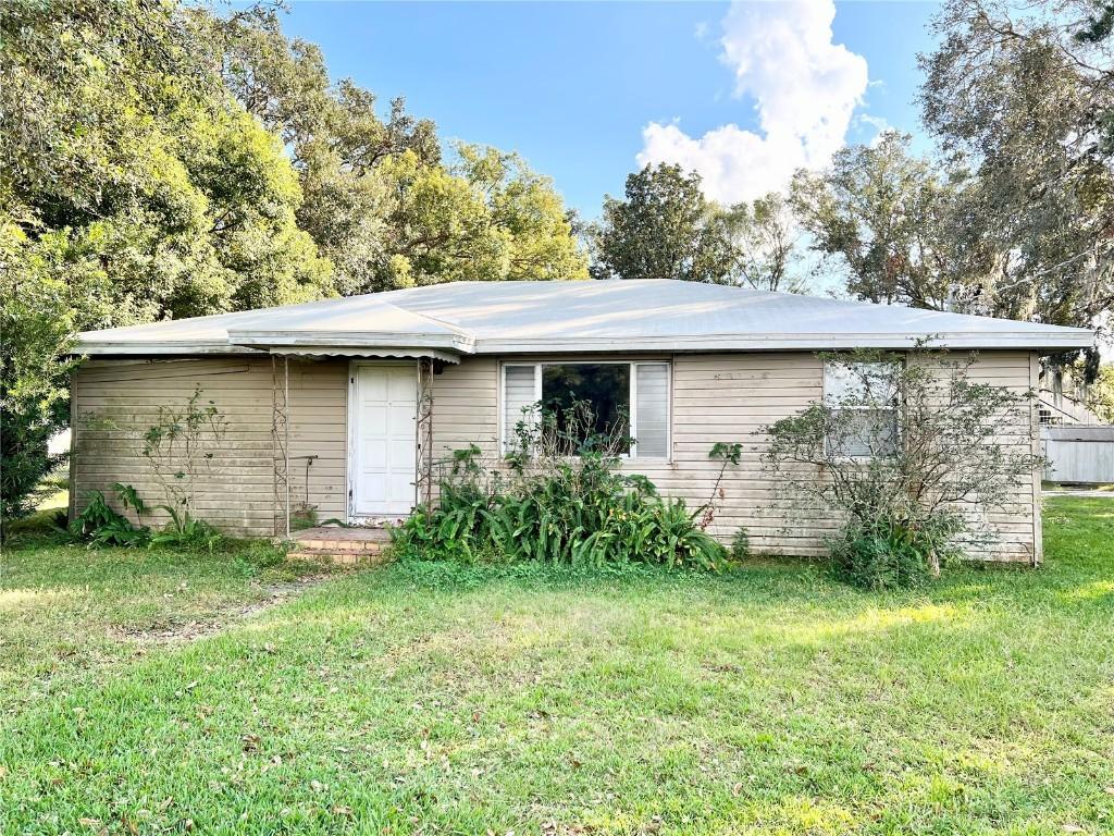 4209 Edwards Rd., Plant City, FL 33567