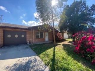 207 Elaine Dr., Auburndale, FL 33823