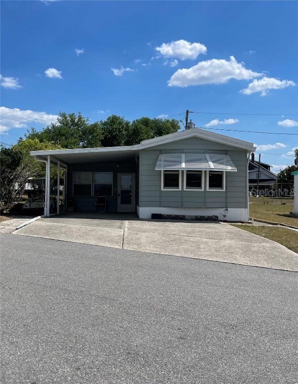 251 Patterson Rd. #D39, Haines City, FL 33844