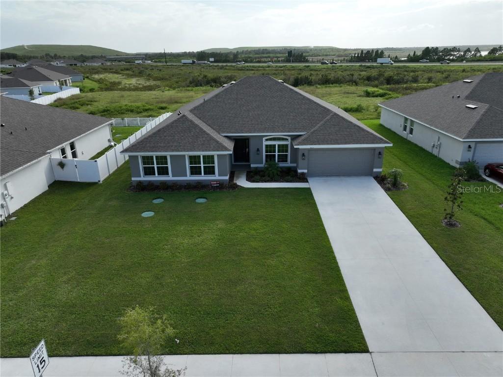 4039 Tullamore Ln., Auburndale, FL 33823