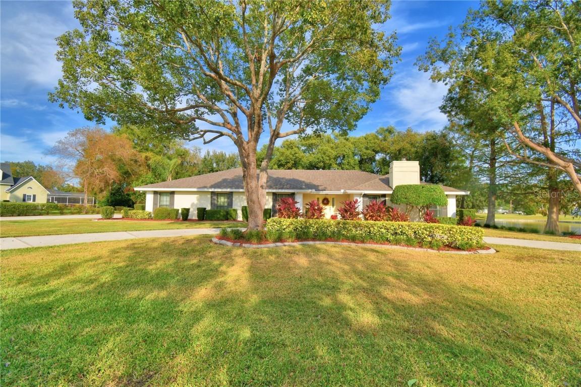 2943 Plantation Rd., Winter Haven, FL 33884