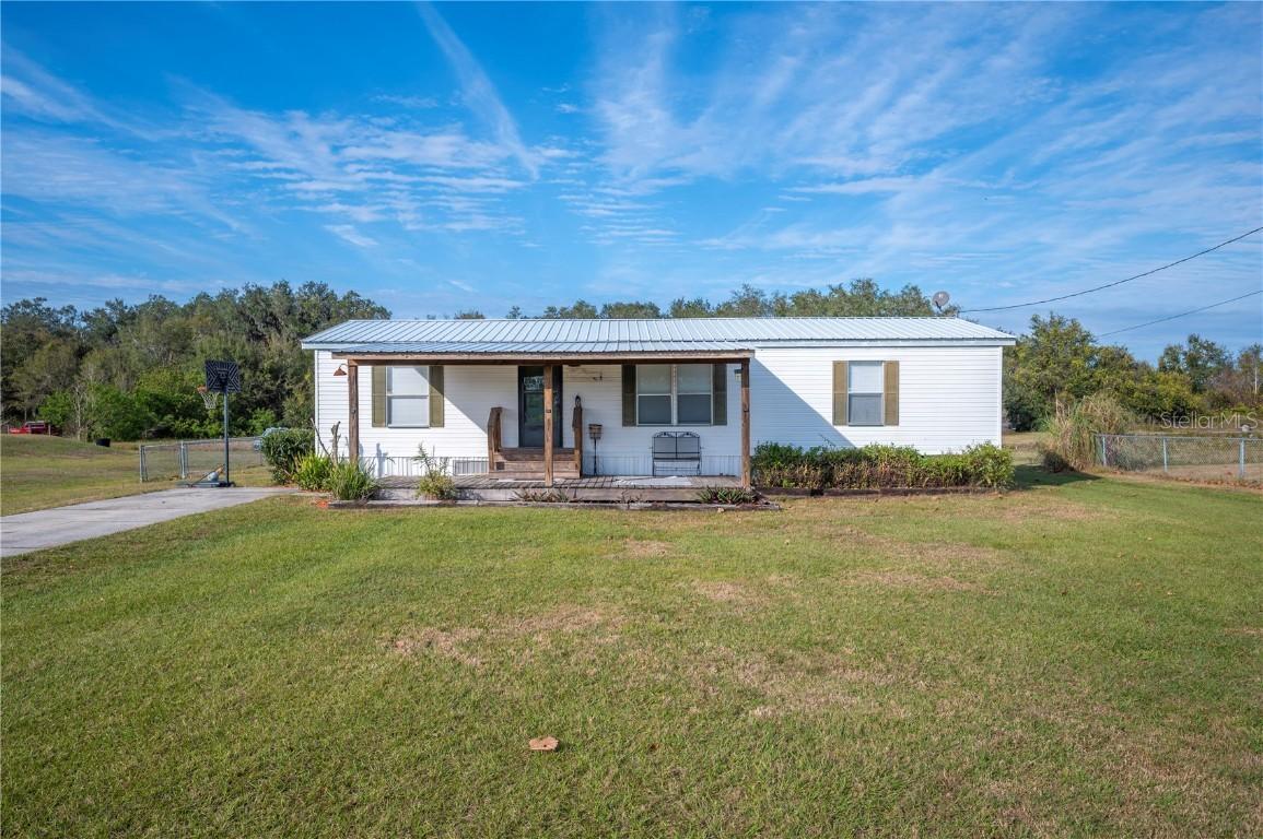 309 Thornhill Estates Ct., Winter Haven, FL 33880