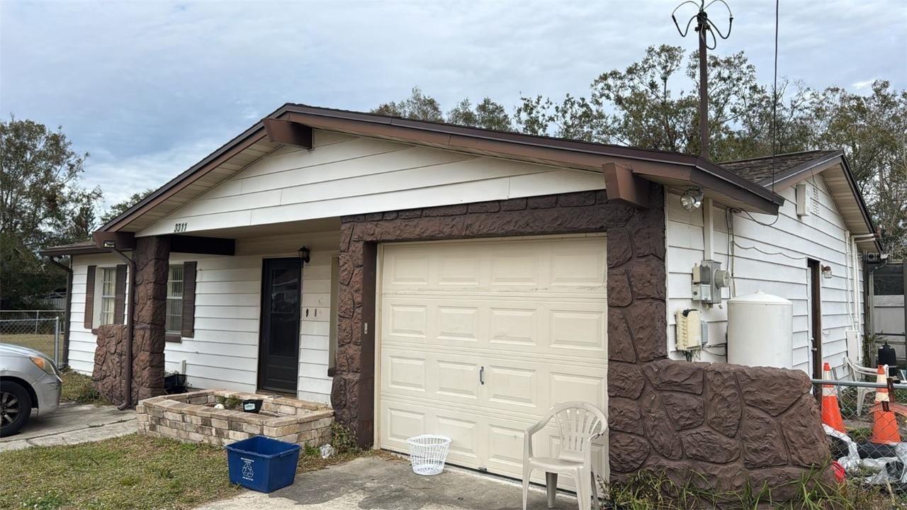 3311 W Paris St., Tampa, FL 33614