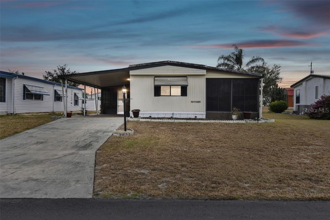 313 Monroe Dr., Lakeland, FL 33809