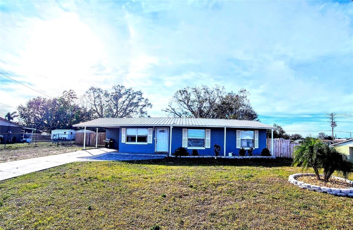 930 Thompson Ave., Frostproof, FL 33843