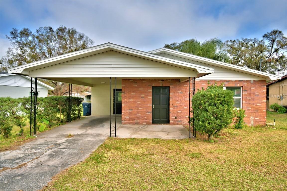 114 Bishop St., Auburndale, FL 33823