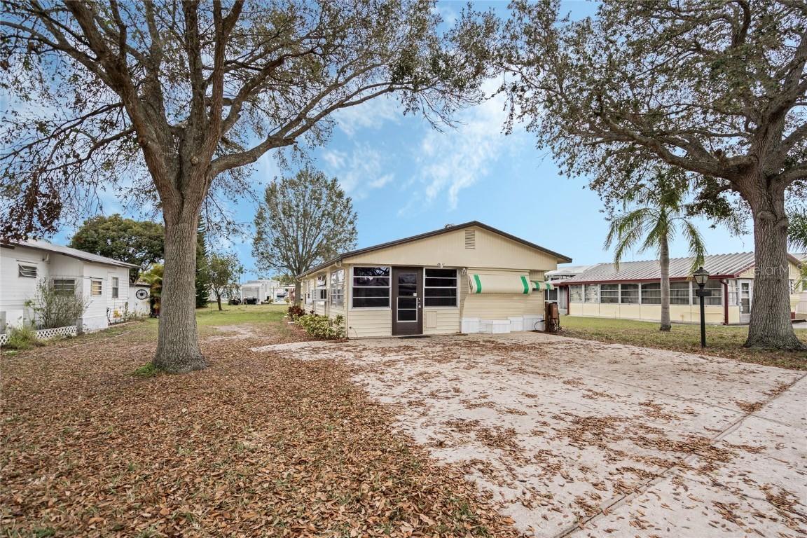 67 Beaverkill Dr., Lake Wales, FL 33898