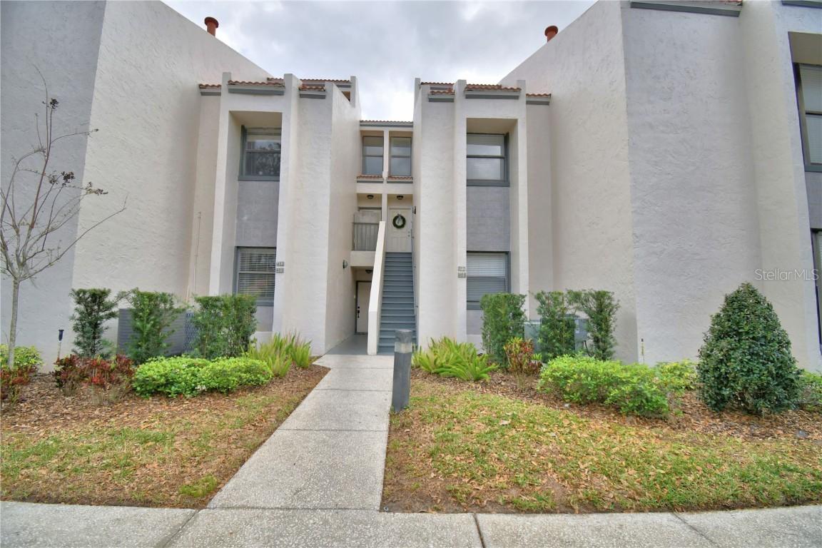 404 Laurel Cove Way, Winter Haven, FL 33884