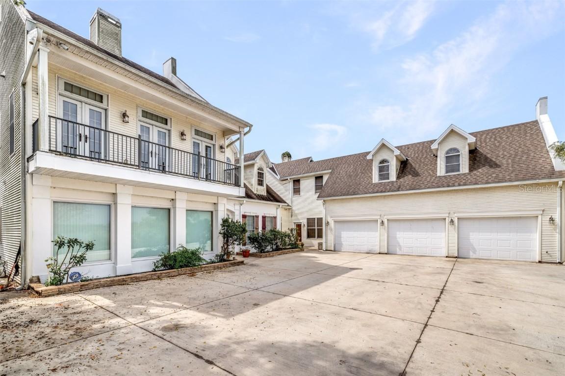 926 S Lakeshore Blvd., Lake Wales, FL 33853