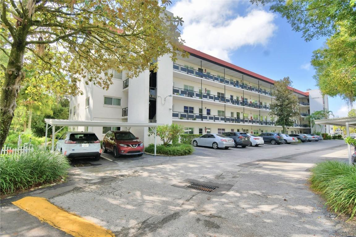 200 El Camino Dr. #202, Winter Haven, FL 33884