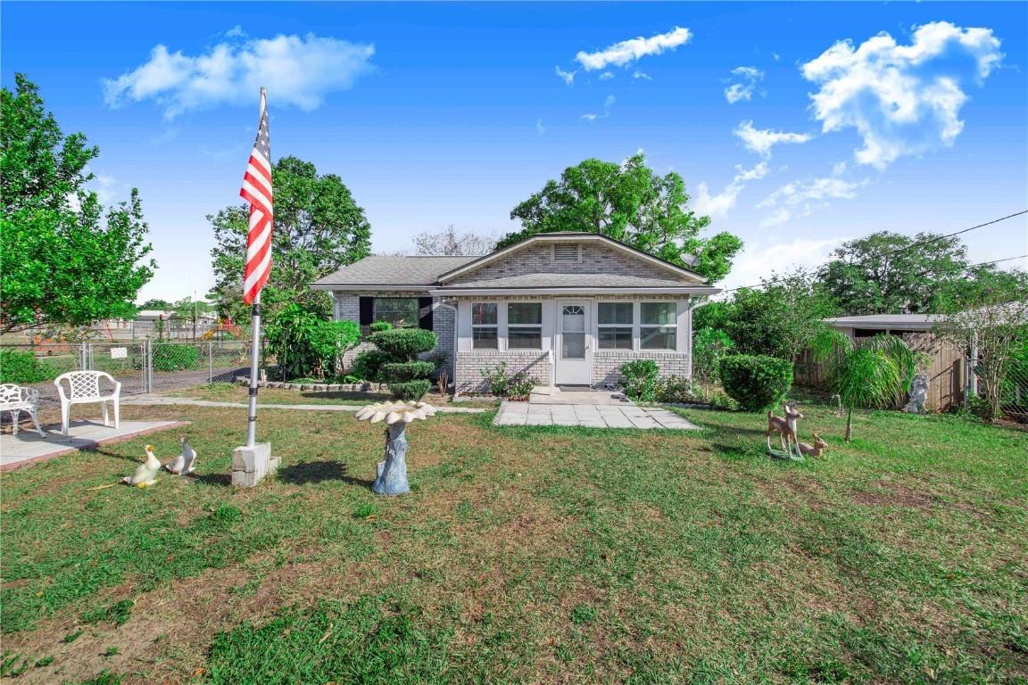 321 E Merrill Ave., Dundee, FL 33838