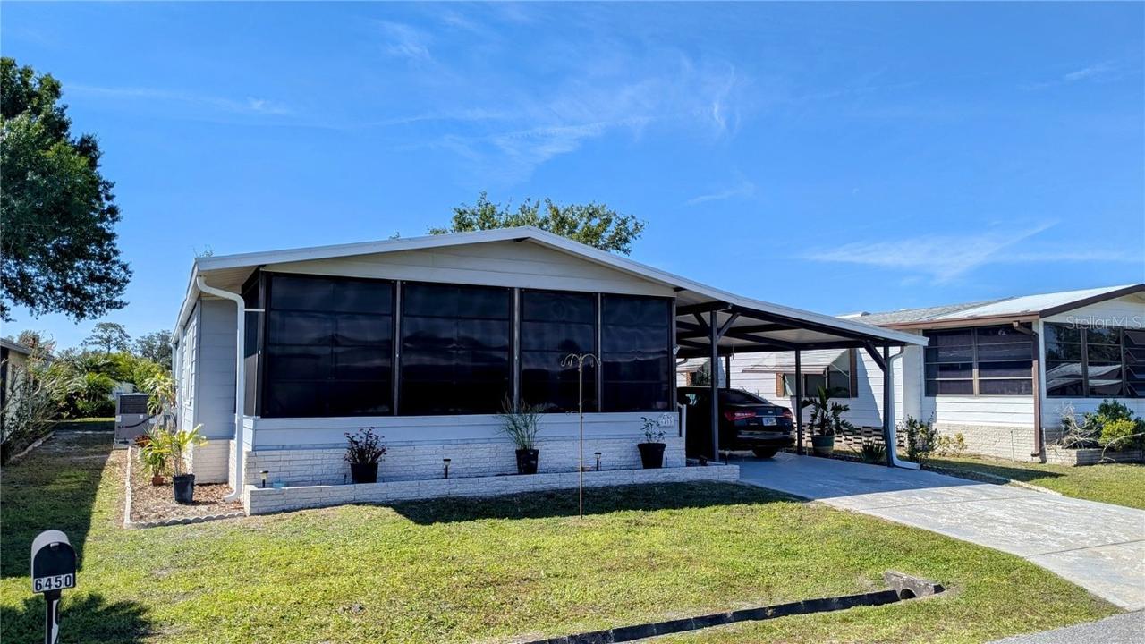 6450 Hollyberry Ln., Winter Haven, FL 33881