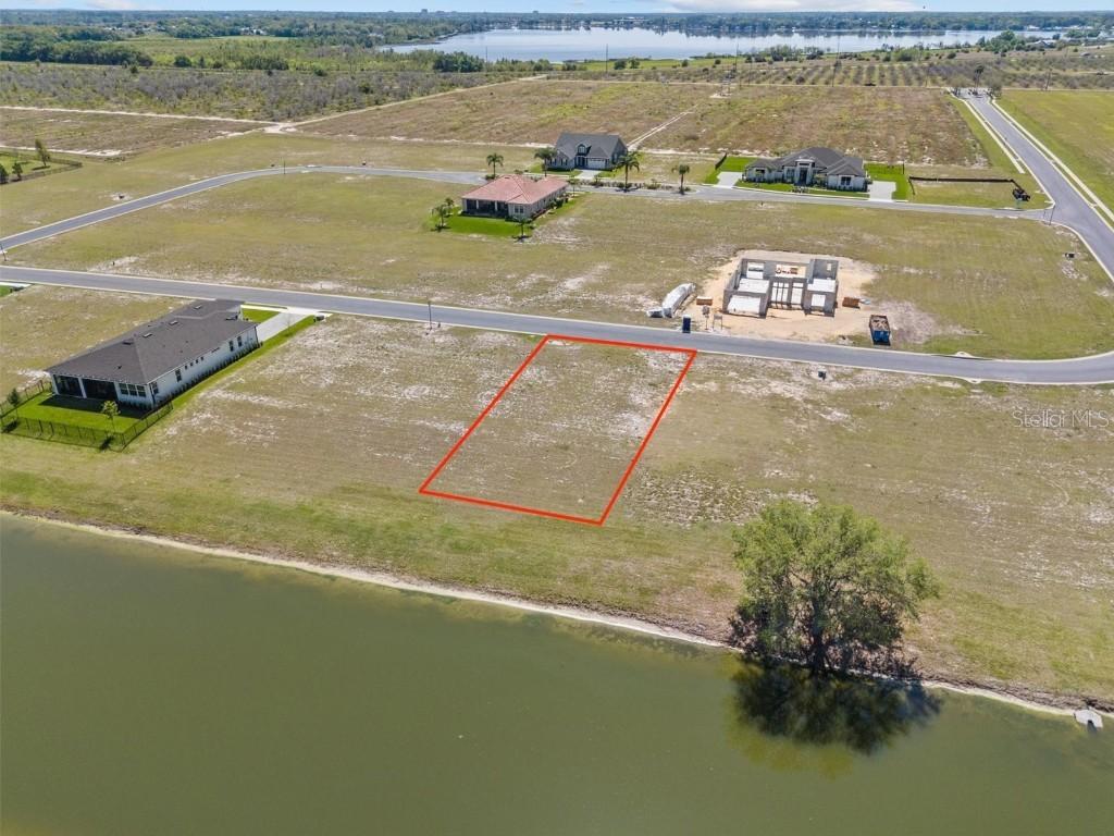 345 Adams View Ln., Auburndale, FL 33823