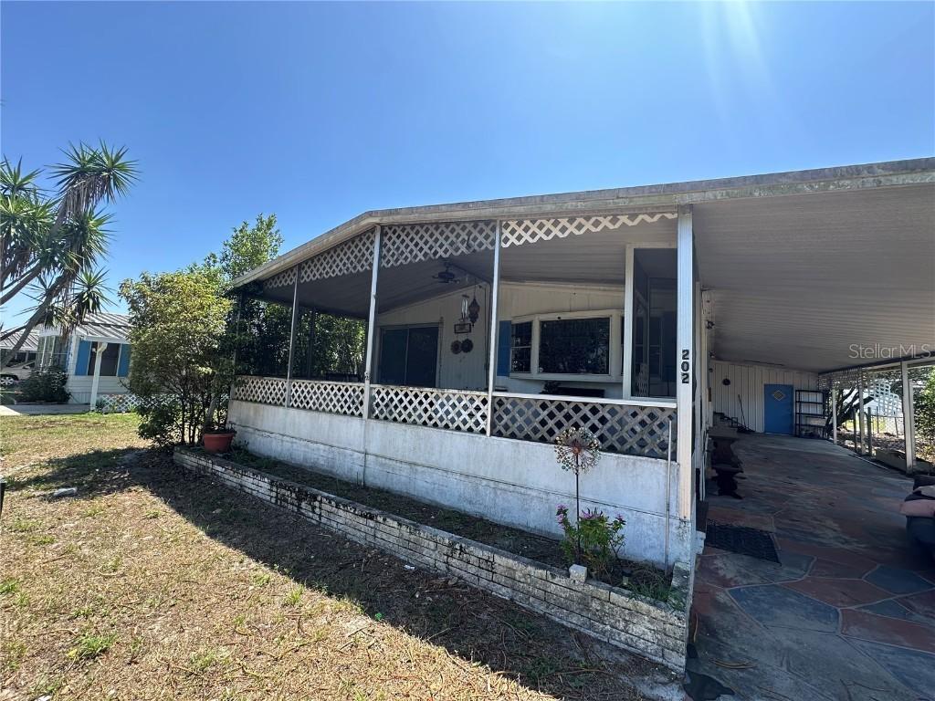 202 Caloosa Lake Cir., Lake Wales, FL 33859