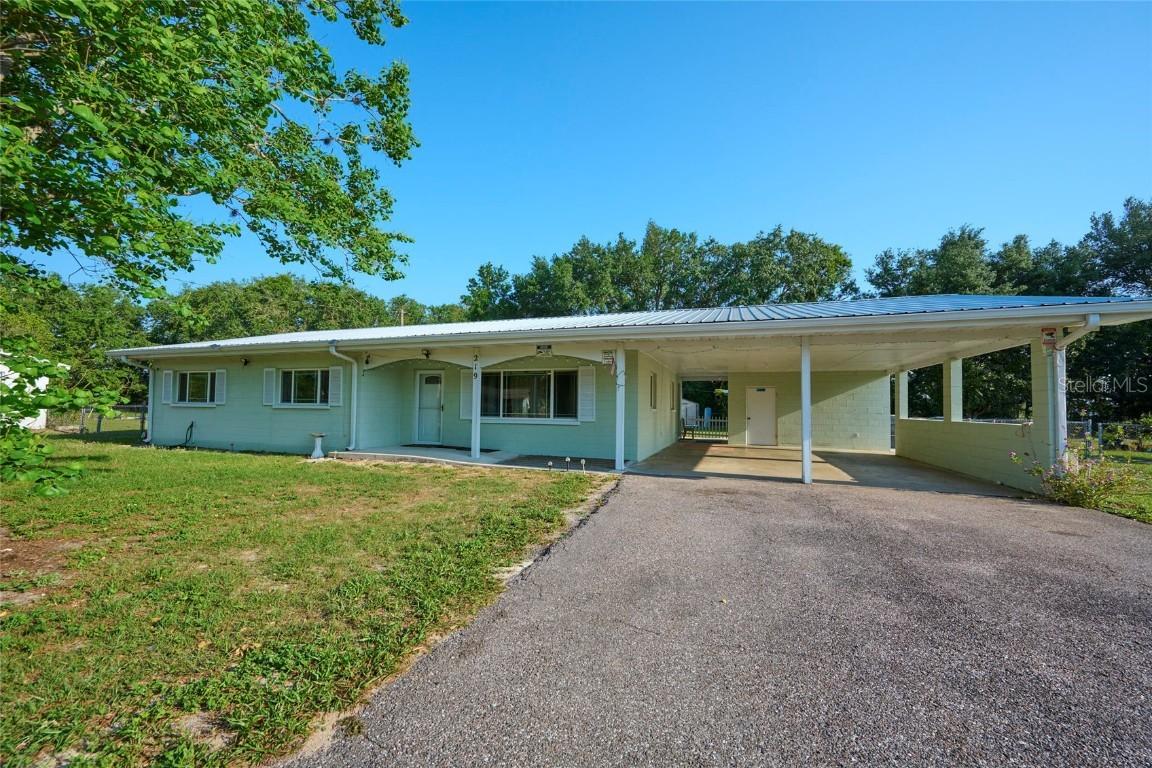 219 Willow St., Lake Wales, FL 33859