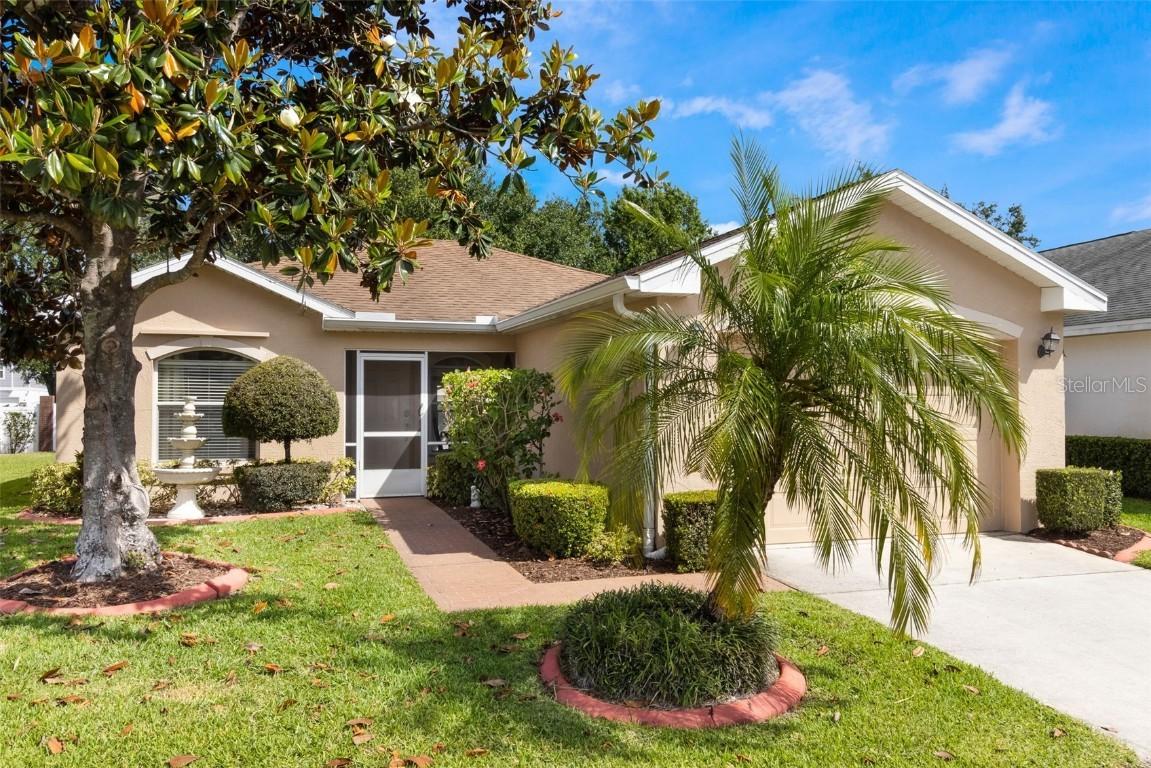 284 Lake Suzanne Dr., Lake Wales, FL 33859
