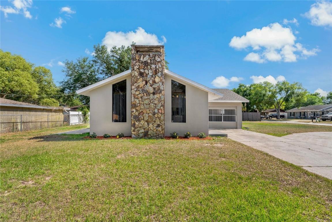 3022 Lantana Rd, Auburndale, FL 33823