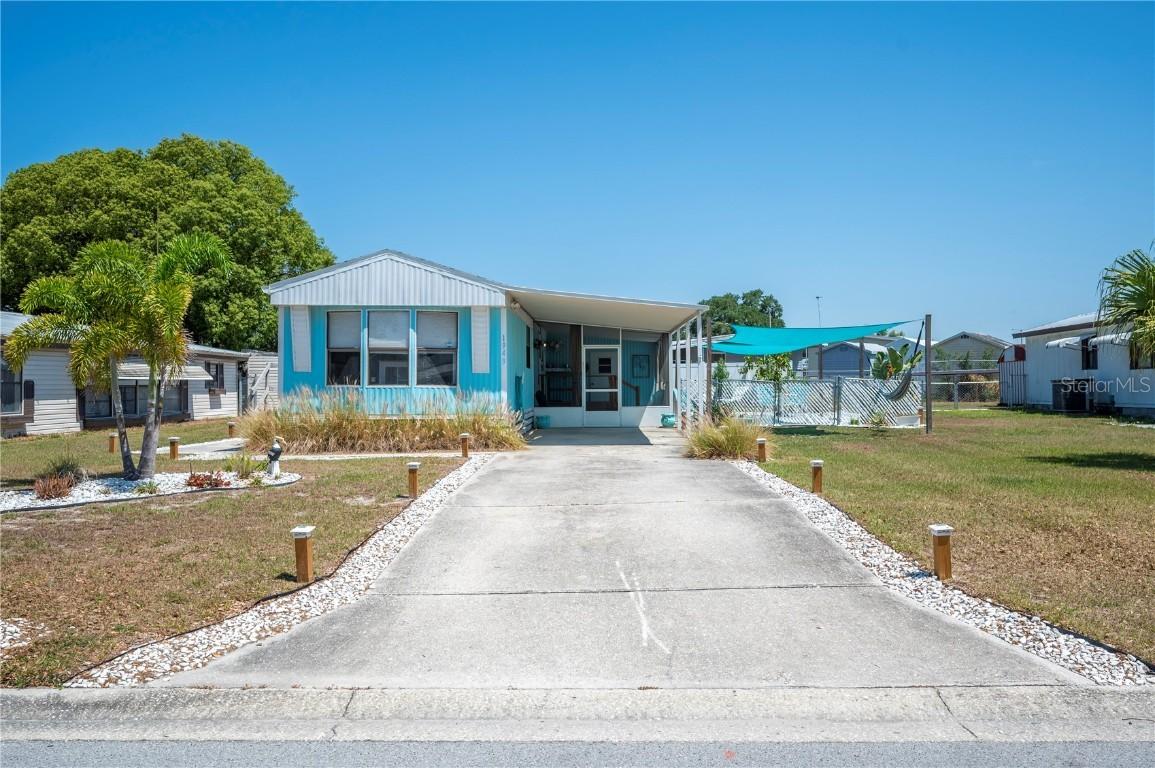 1949 Regina Dr., Lake Alfred, FL 33850