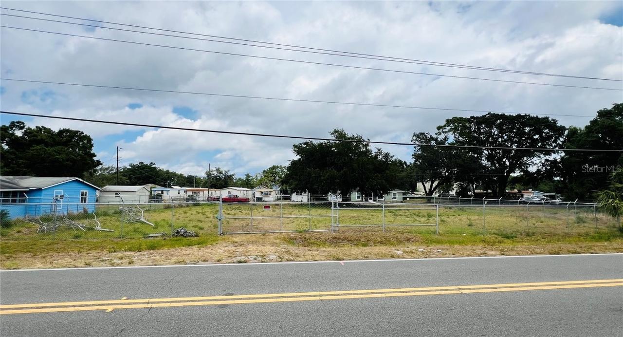 E Bridgers Ave., Auburndale, FL 33823