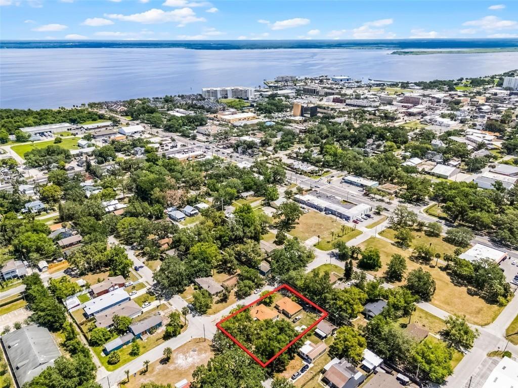 401 S Holly Ave., Sanford, FL 32771
